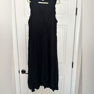 Old Navy Black Maxi Dress